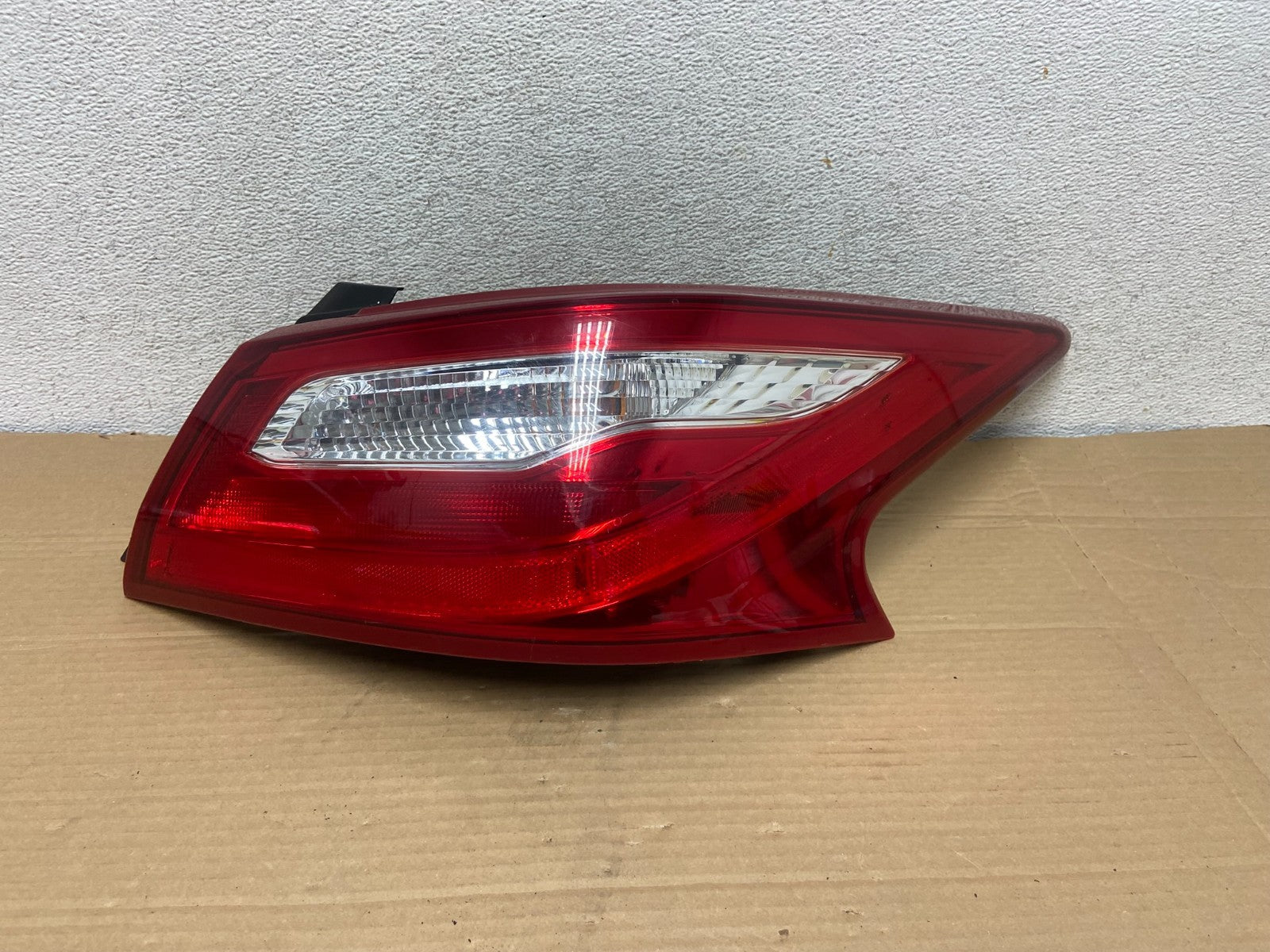 2016 2017 2018 Nissan Altima Right Passenger RH Side Tail Light DEPO AG8856 DW0