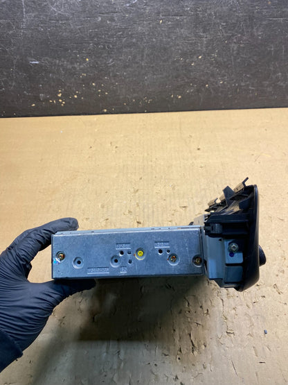 2005 to 2010 Honda Odyssey Am Fm Cd Player Radio Receiver W4403 DG3
