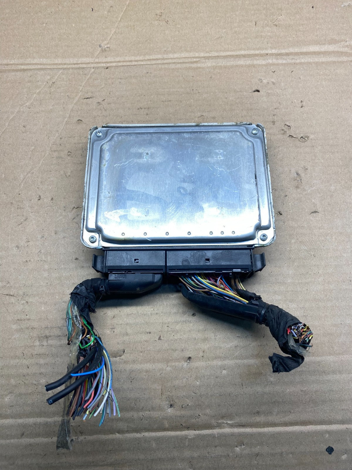2003 2004 Audi A8 Engine Control Computer Ecu Ecm 4E0907560 AH9906 DW1
