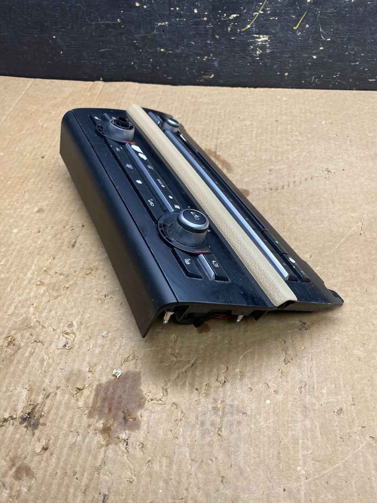 2011 to 2016 Bmw 528i Ac Heater Radio Panel Climate Control 9241241-01  z4432 DG3