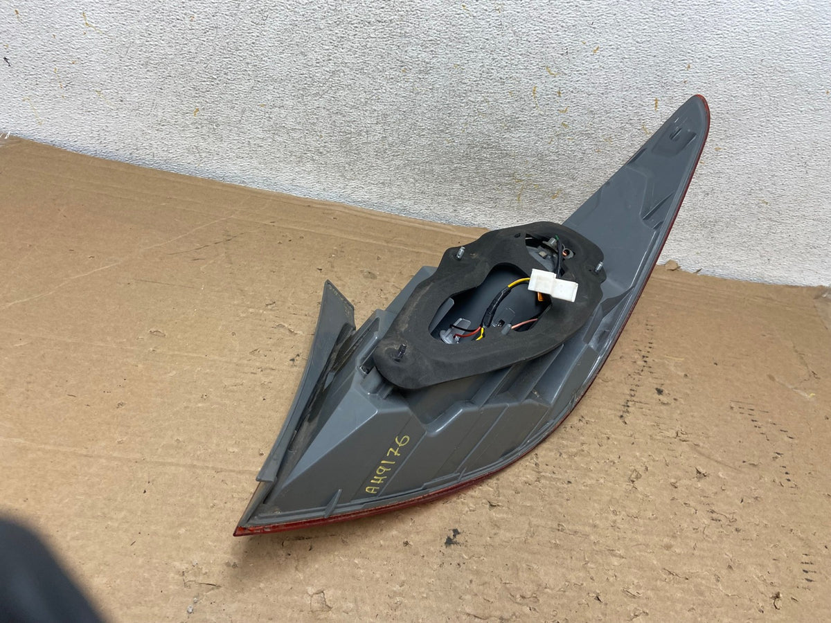 2012 2013 2014 Hyundai Accent Left Driver LH Side Tail Light AH9176 LK5