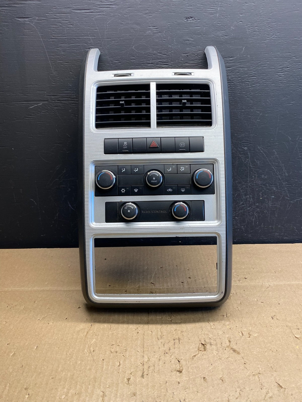 2009 2010 Dodge Journey Center Dash A/C AC Climate Control Bezel Trim AC6746 DG0