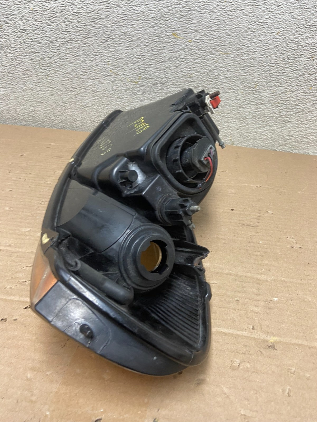 2001 to 2002 Chrysler Sebring Right Passenger Rh Side Headlight Oem AA8768 DG5