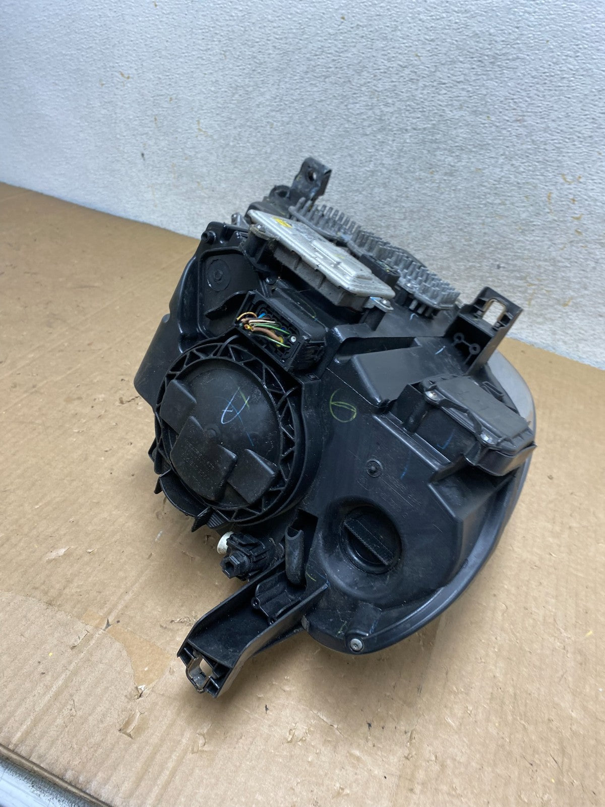 2011 to 2013 BMW X5 Left Driver LH Side Headlight Xenon HID AI9255 LK10