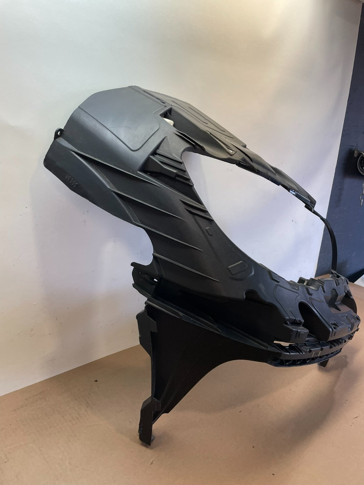 2007 to 2013 BMW X5 Right Passenger Side Headlight Bezel Holder AI3944 PS2