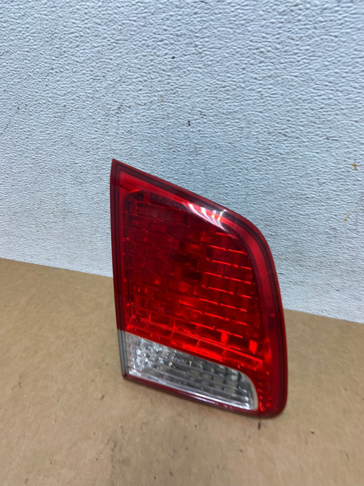 2011 2012 2013 Kia Sorento Left Driver Lh Inner Tail Light AE3082 LK0
