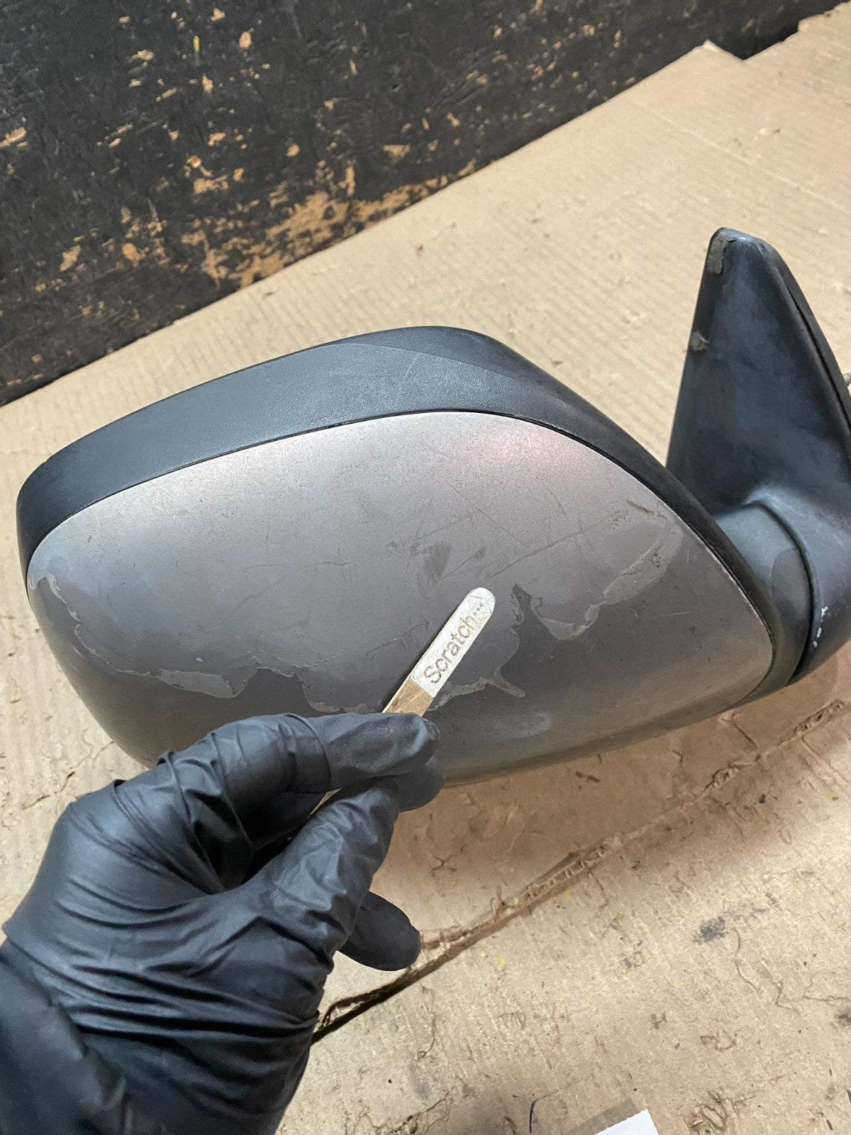 2001 to 2006 Toyota Sequoia Right Passenger View Door Mirror X8009 DG8