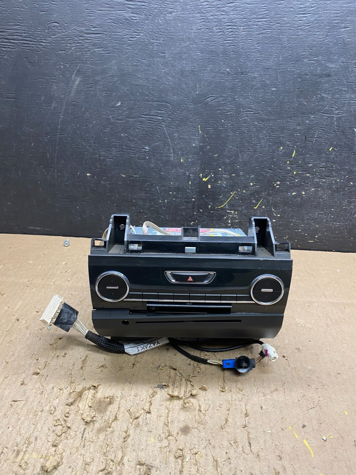 2002-2008 Maserati M139 Quattroporte M138 CD Changer 5 Disc Player AB9606 DG0