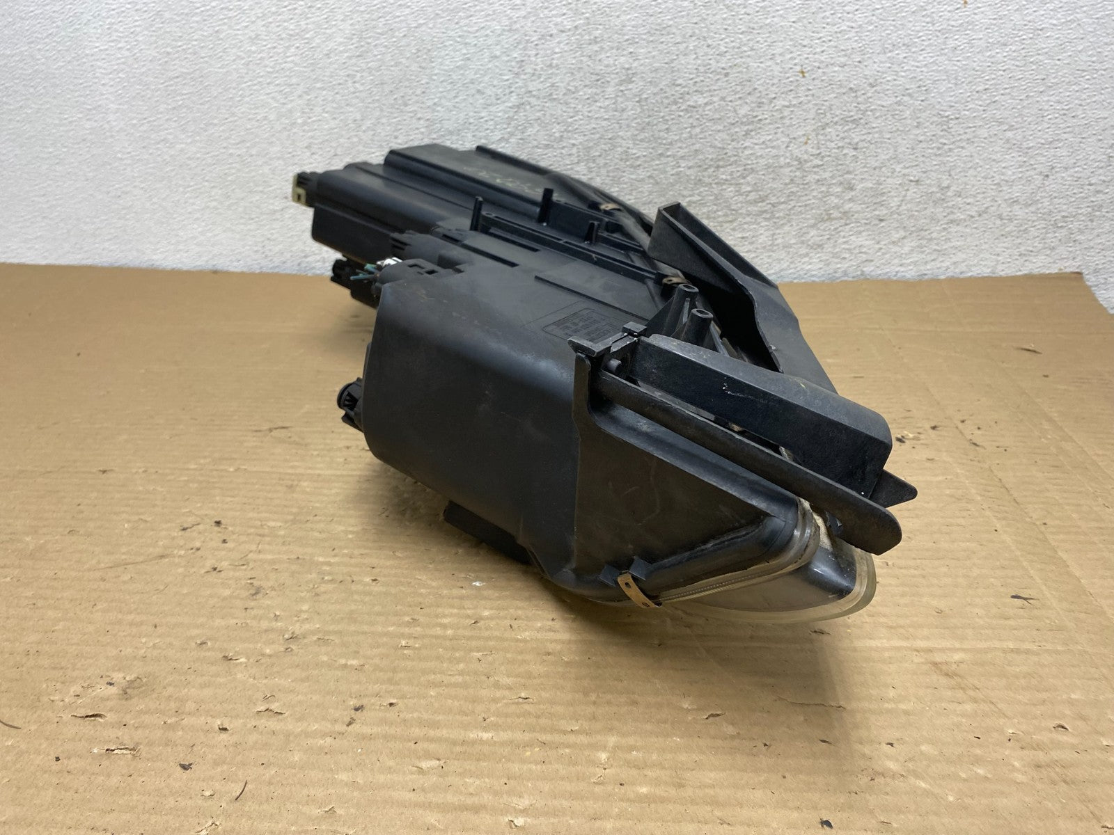2006 2007 2008 Mazda 6 Right Passenger Rh Side Halogen Headlight AG9020 DW7