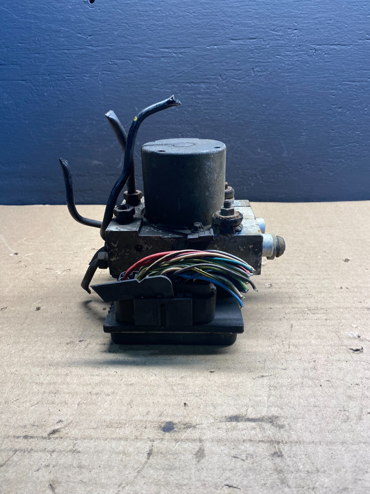 2009 2014 Chevrolet Silverado ABS Anti Lock Brake Pump OEM ab7211 DG4