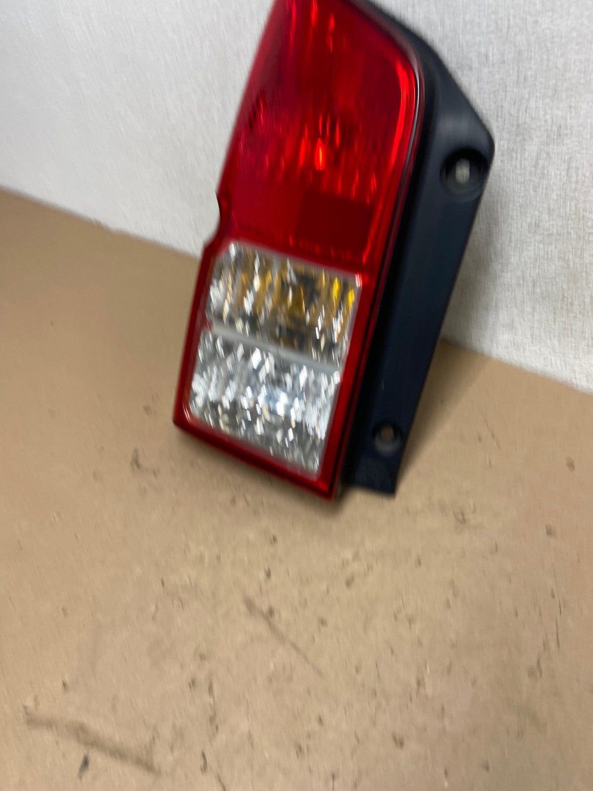 2005 to 2012 Nissan Pathfinder Tail light Left Driver Lh Side AG4195 LK1