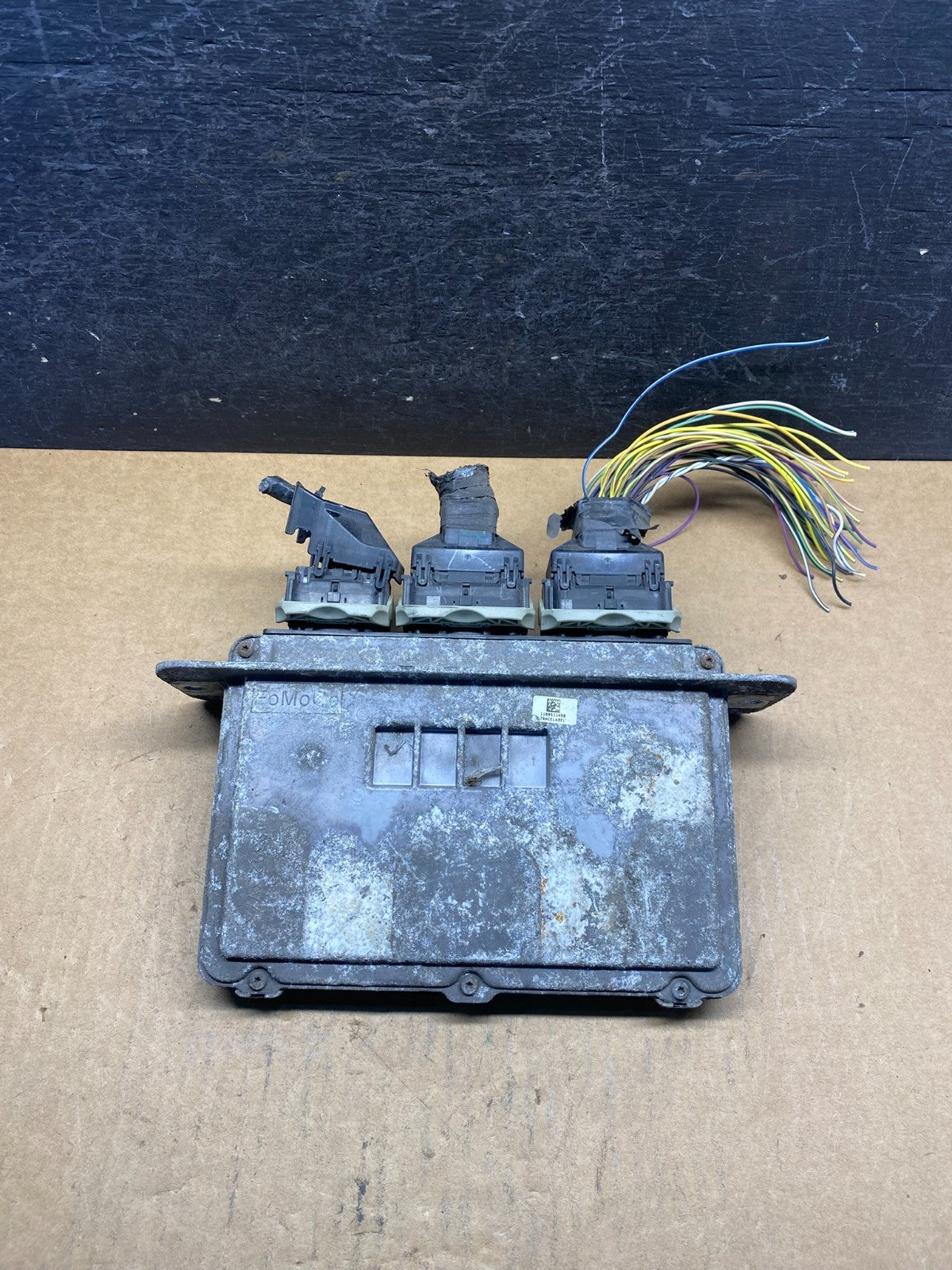 2011 to 2012 Ford E150 E250 4.6L Engine Control Module ECU ECM PCM ah5052 DG1