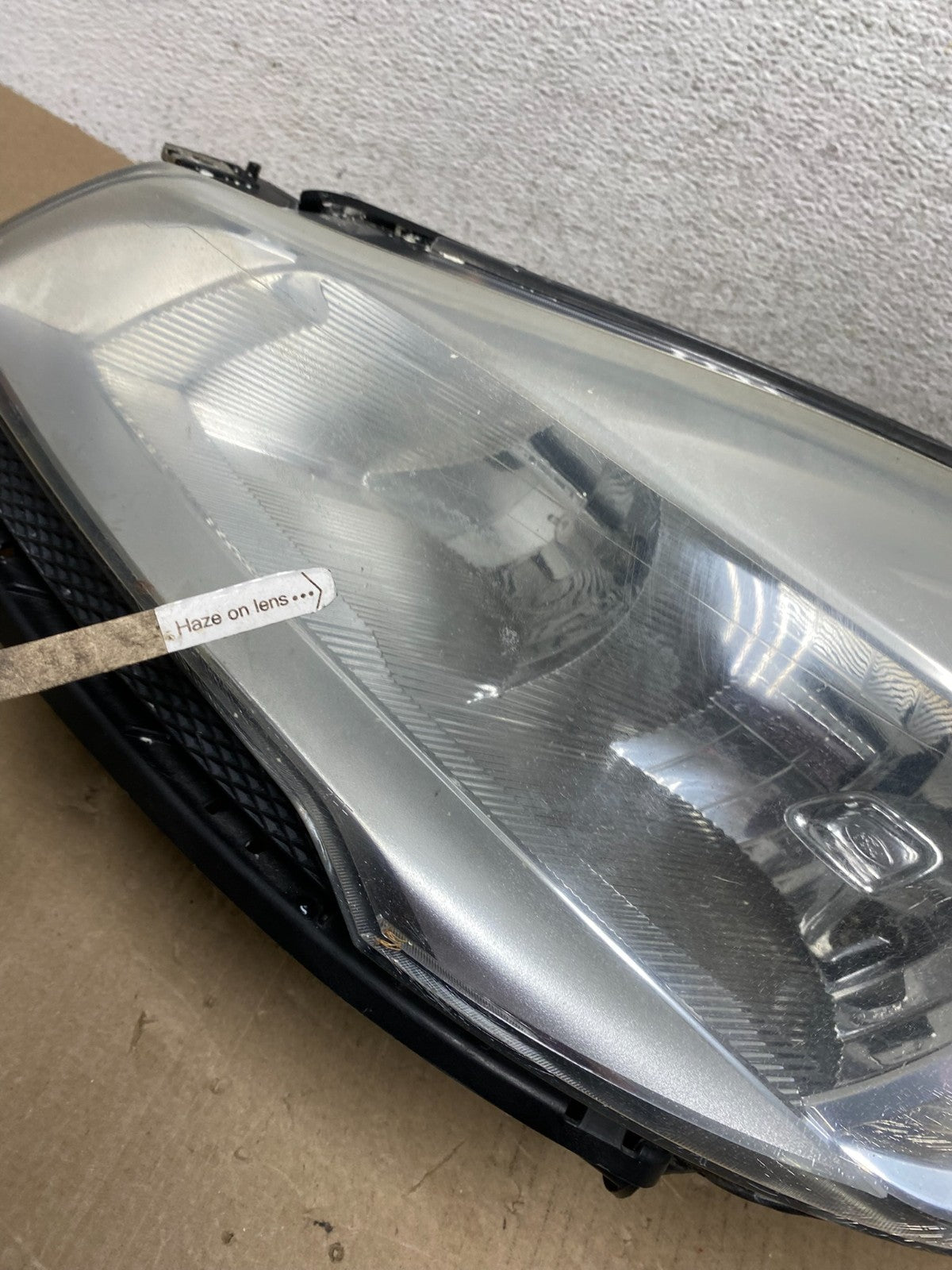 2013 - 2016 Ford Escape Headlight Left Driver Lh Side Halogen AG6918 DW5