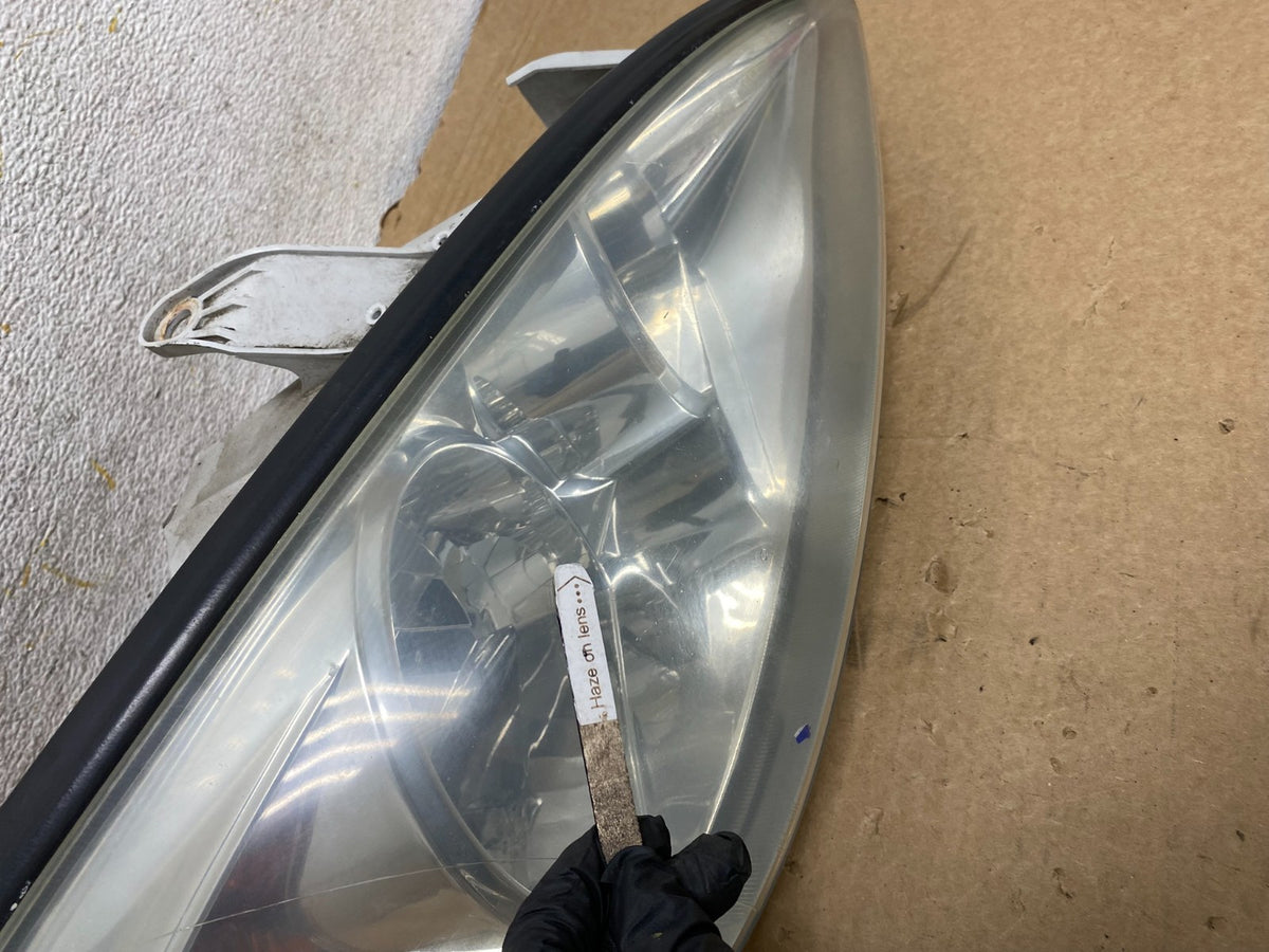 2002 to 2004 Toyota Camry Halogen Headlight Right Passenger Rh AH8251 DW5