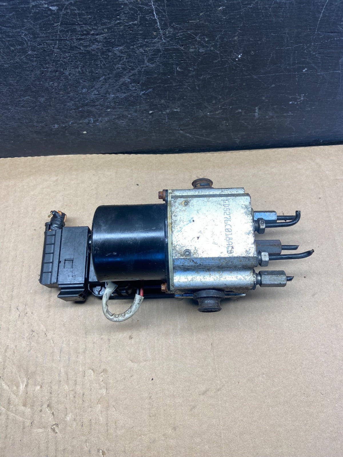 2006 2007 Ford E250 E350 Econoline Anti-Lock ABS Antilock Brake Pump AF9236 DG1