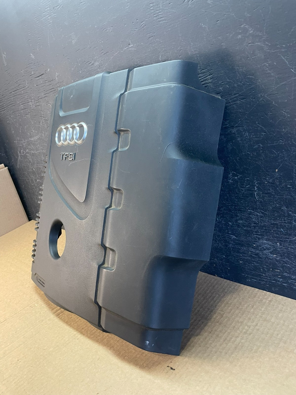 2009 to 2017 Audi A4 A5 A6 Q5 2.0L Engine Motor Cover Top Lid Trim AF3548 DG2