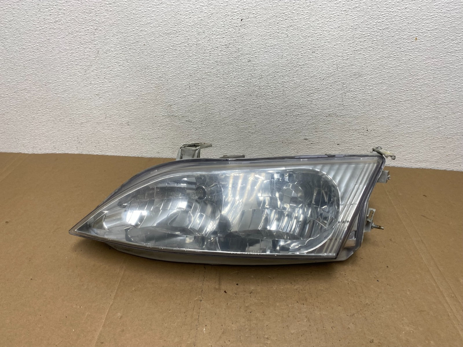 1997-2001 Lexus Es300 Left Driver Side Headlight Halogen AC5648 DW0