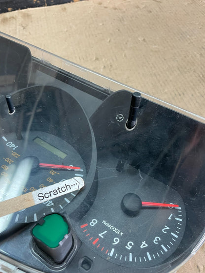 2004 to 2007 Toyota Highlander Speedometer Insrument Gauge Cluster AA2088 DG2