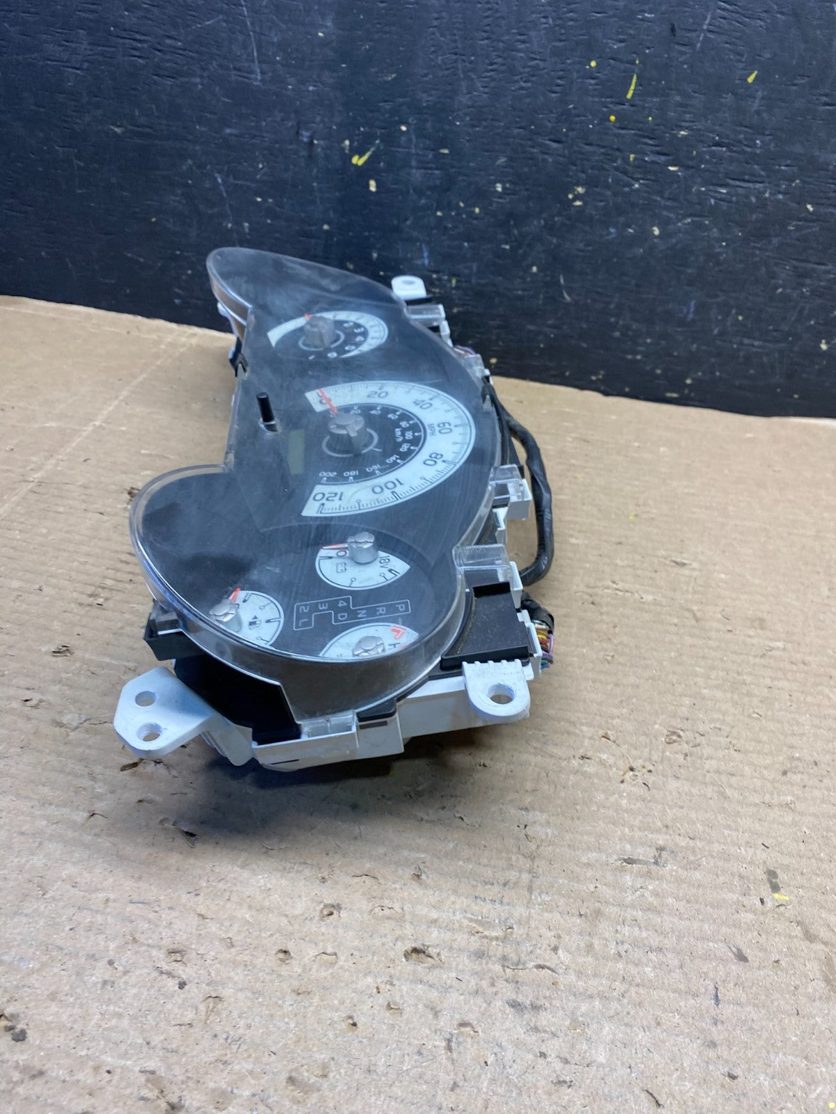 2007-2008 Toyota FJ Cruiser Speedometer Cluster Gauge  Oem R2941 DG2