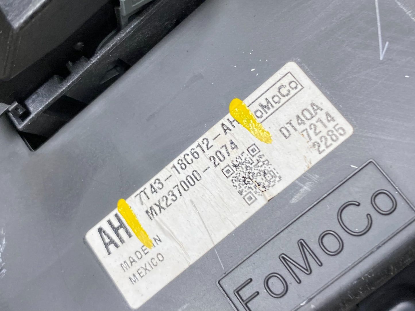2007 - 2010 Ford Edge Heater Climate Control Radio Control Dash Bezel u5146 DG6