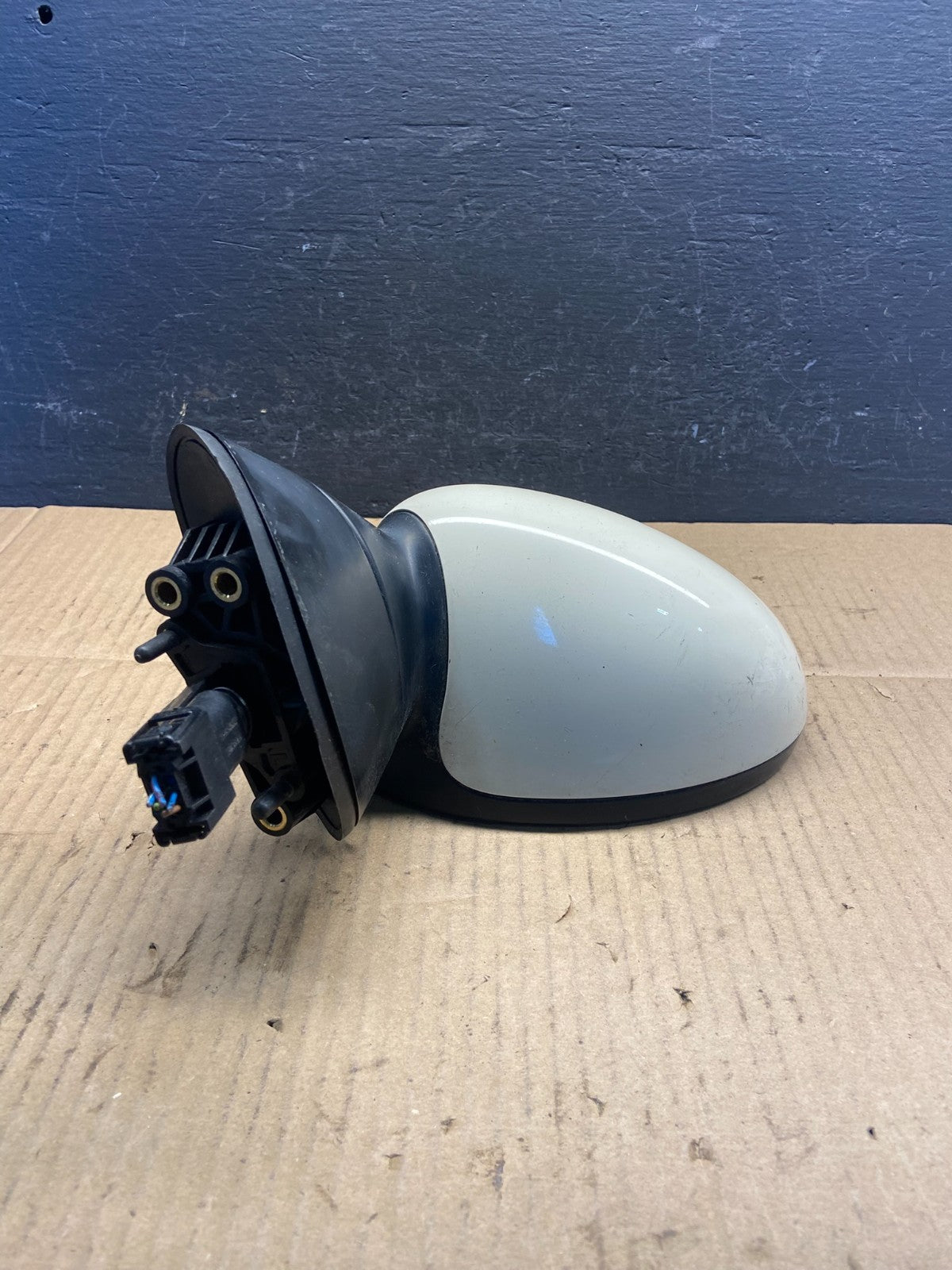 2002 to 2007 Mini Cooper Driver Left Side View Power Door Mirror AD2972 DW2