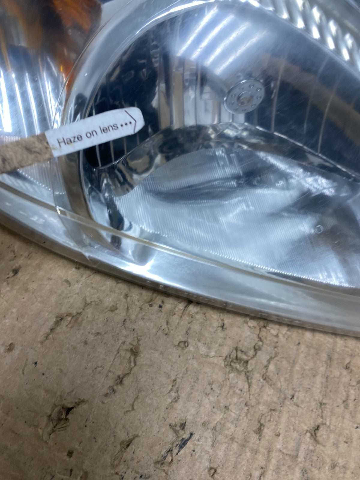 2000 to 2007 Ford Taurus Right Passenger RH Side Halogen Headlight AF8328 DW4