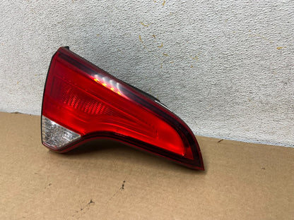 2014 - 2015 Kia Sorento Left Driver LH Side Inner Tail Light AH4416 DW2