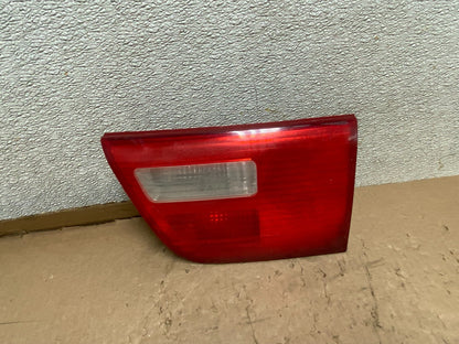 2004-2006 BMW X5 Right Passenger RH Side Inner Tail Light Oem U8857 DW0