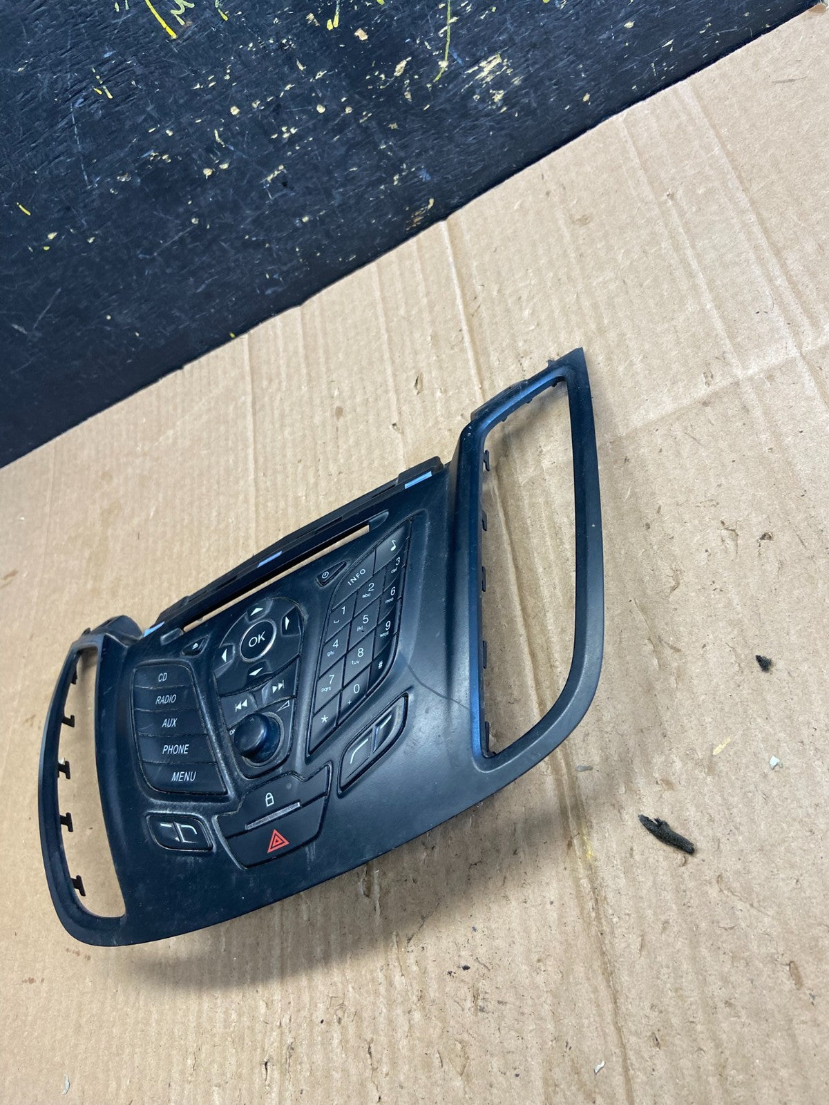 2013 2014 2015 2016 Ford Escape Dash Radio Control Panel Bezel aa8089 DG2