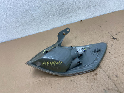 2000 - 2001 Toyota Camry Front Right Passenger RH Turn Signal AF4941 DW5