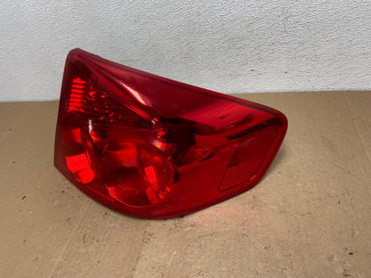 2005-2006 Infiniti G35 Right Passenger Rh Side Tail Light AC5950 LK1