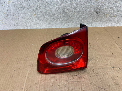 2009-2011 Volkswagen Tiguan Right Passenger Side Inner Tail Light AF4836 LK0
