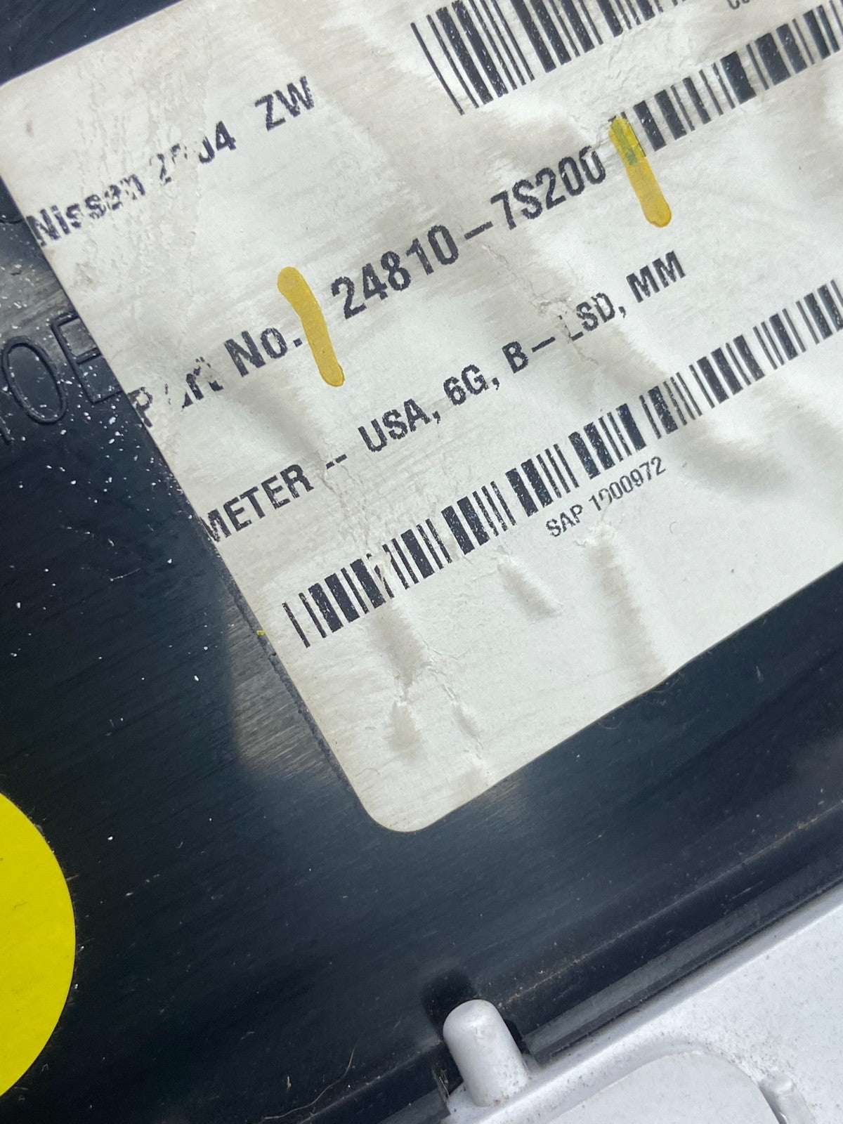 2004 to 2005  Nissan Titan Speedometer Cluster Gauge Bezel T8929 DG7