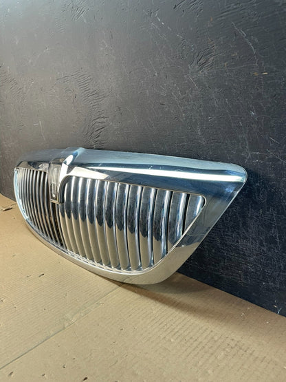 2003 to 2011 Lincoln Town Car Front Upper Grille Grill Chrome W/Emblem AE3767 DG1