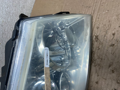 Xenon 2003-2006 Lincoln Navigator Right Passenger Side Headlight OEM AB1717 DW4