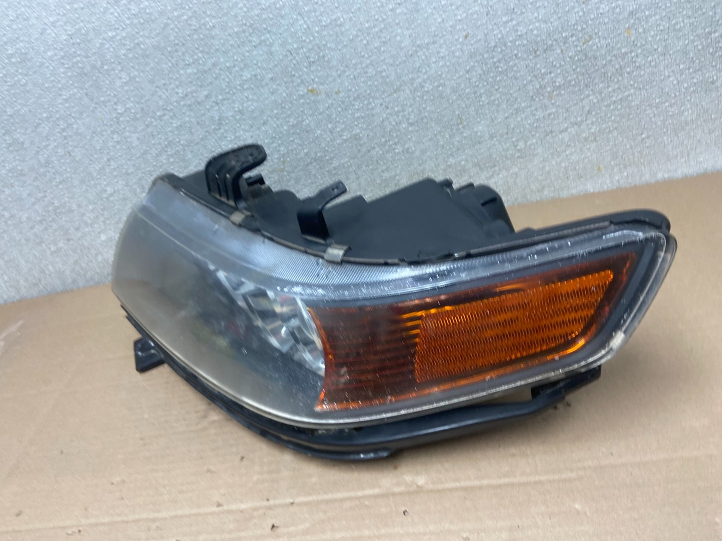 2004 to 2008 Acura TSX Left Driver Side Xenon HID Headlight AA8681 DW1
