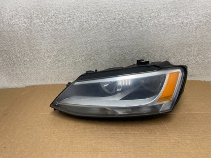 2011 to 2014 Volkswagen Jetta Left Driver LH Headlight Halogen Z1315 DW0