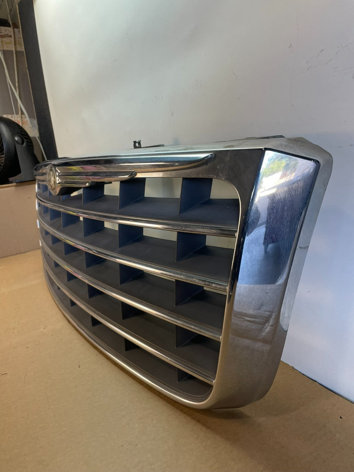 2007 2008 2009 Chrysler Aspen Front Radiator Upper Grill Grille AG3097 DG1