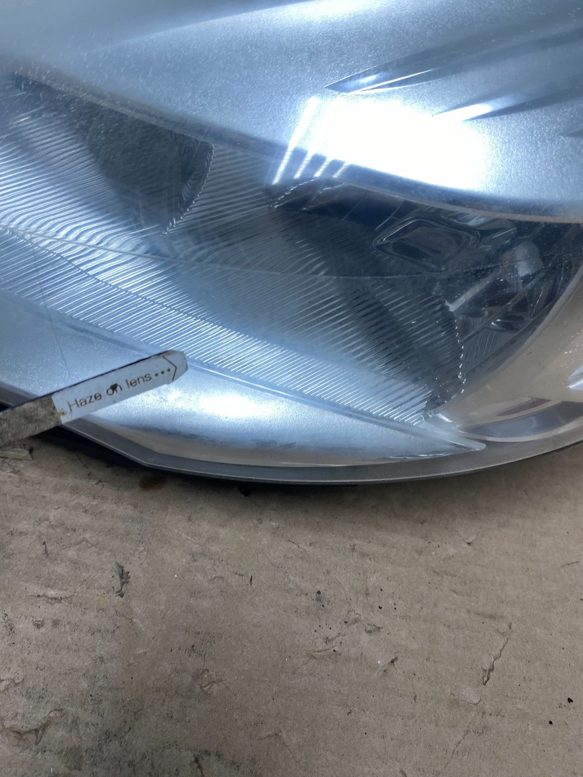 2013 - 2016 Ford Escape Headlight Left Driver Lh Side Halogen AI0900 DW5