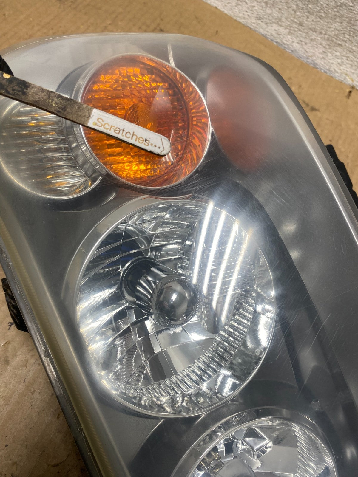 2002-2003 Nissan Maxima Left Driver LH Headlight Xenon HID AI8061 DW3