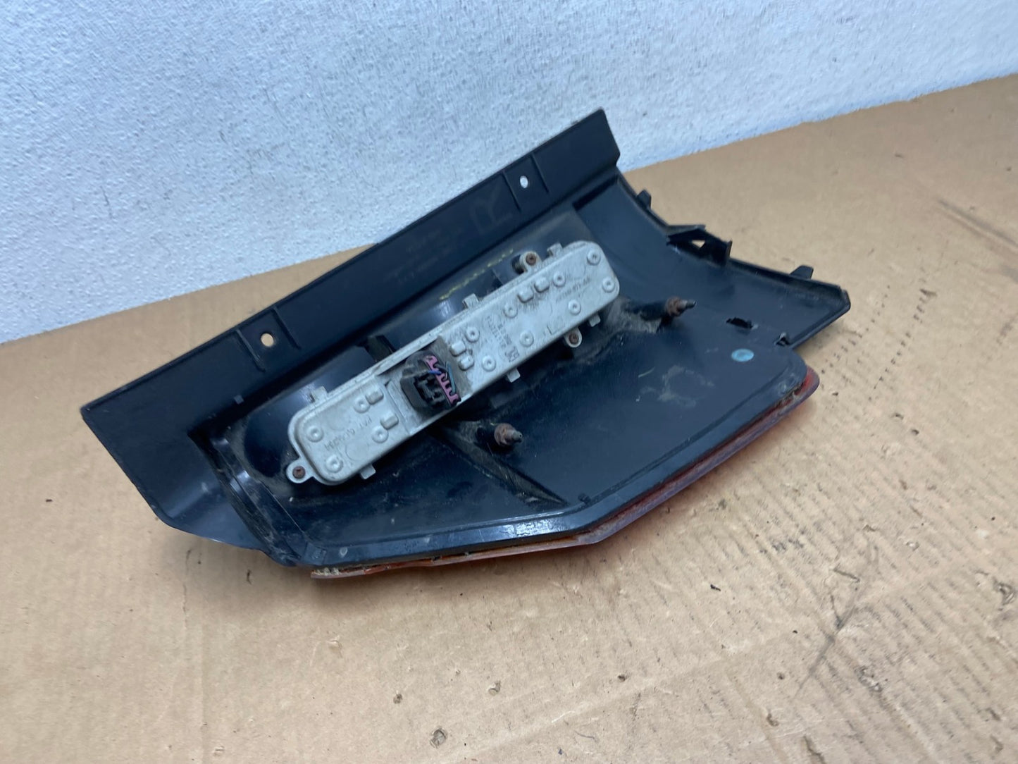 2002-2009 GMC Envoy Right Passenger RH Side Tail Light AD1050 LK7