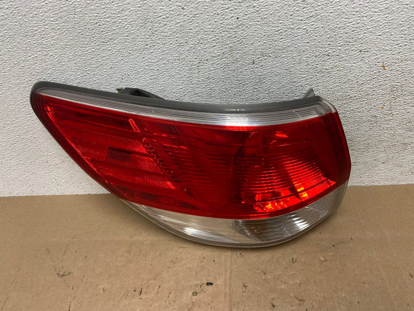 2013 to 2016 Nissan Pathfinder Left Driver Lh Side Tail light AE6484 LK0