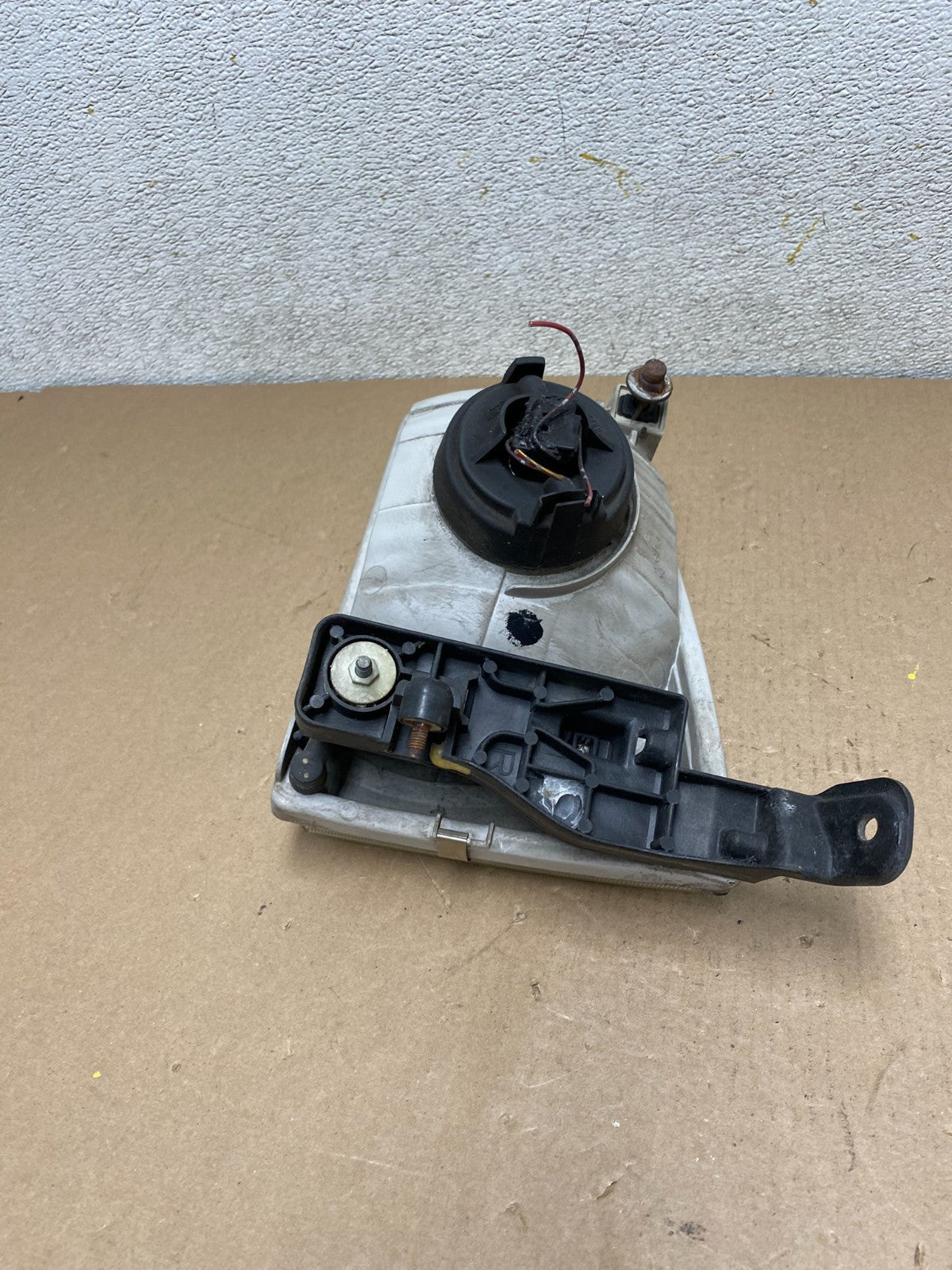 2001 2002 2003 Toyota Sienna Right Passenger Rh Side Headlight Halogen P8167 DW8