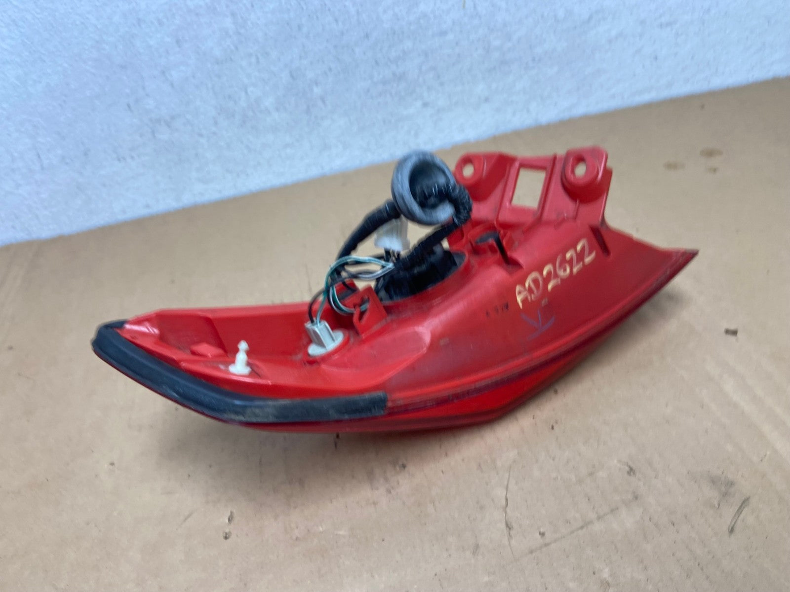 2003 to 2008 Infiniti FX35 FX45 Right Passenger RH Side Tail Light AD2622 LK5