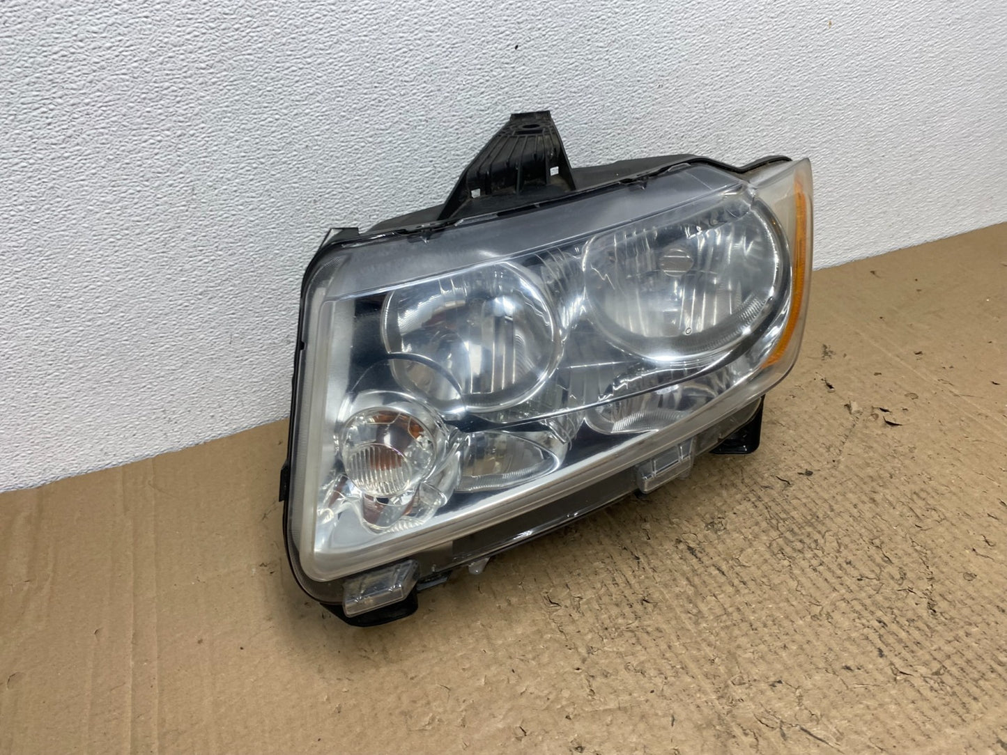 2011 to 2013 Jeep Grand Cherokee Halogen Left Driver Lh Headlight Oem AC4146 DW2