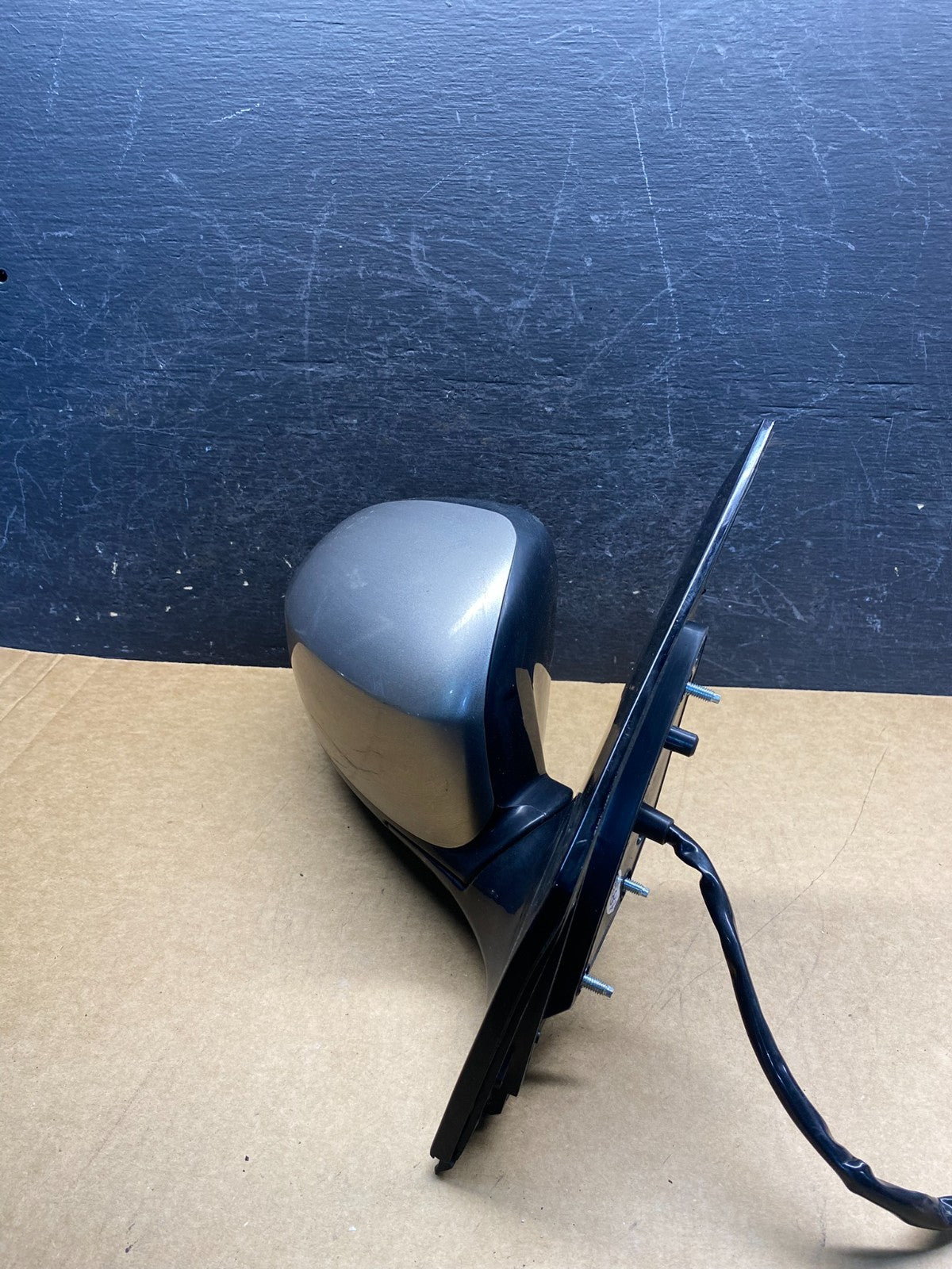 2009 to 2014 Nissan Murano Right Passenger Side View Door Mirror AH7067 DW2