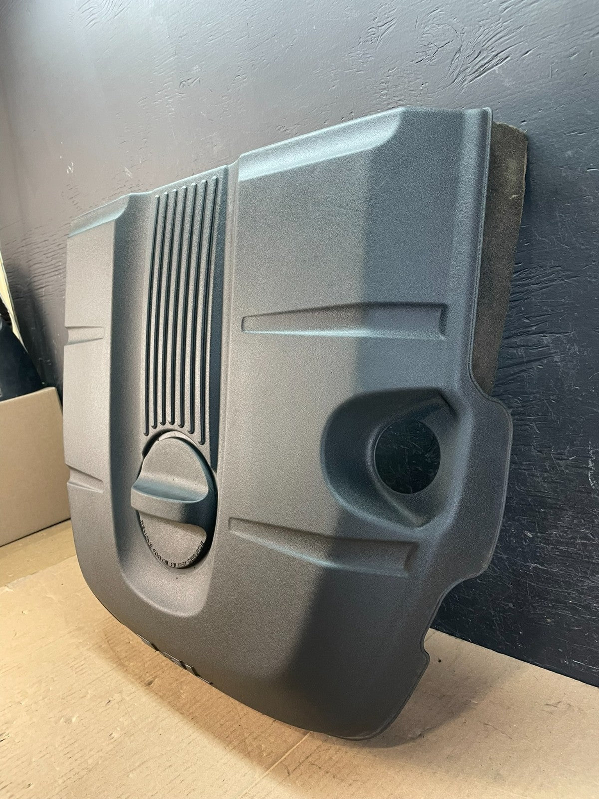 2012 to 2014 Jeep grand Cherokee 3.6L Engine Cover AD8443 DG2