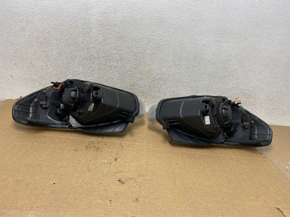 2006 to 2011 Hyundai Accent Sedan Left+Right Halogen Headlights AH4043 DW8