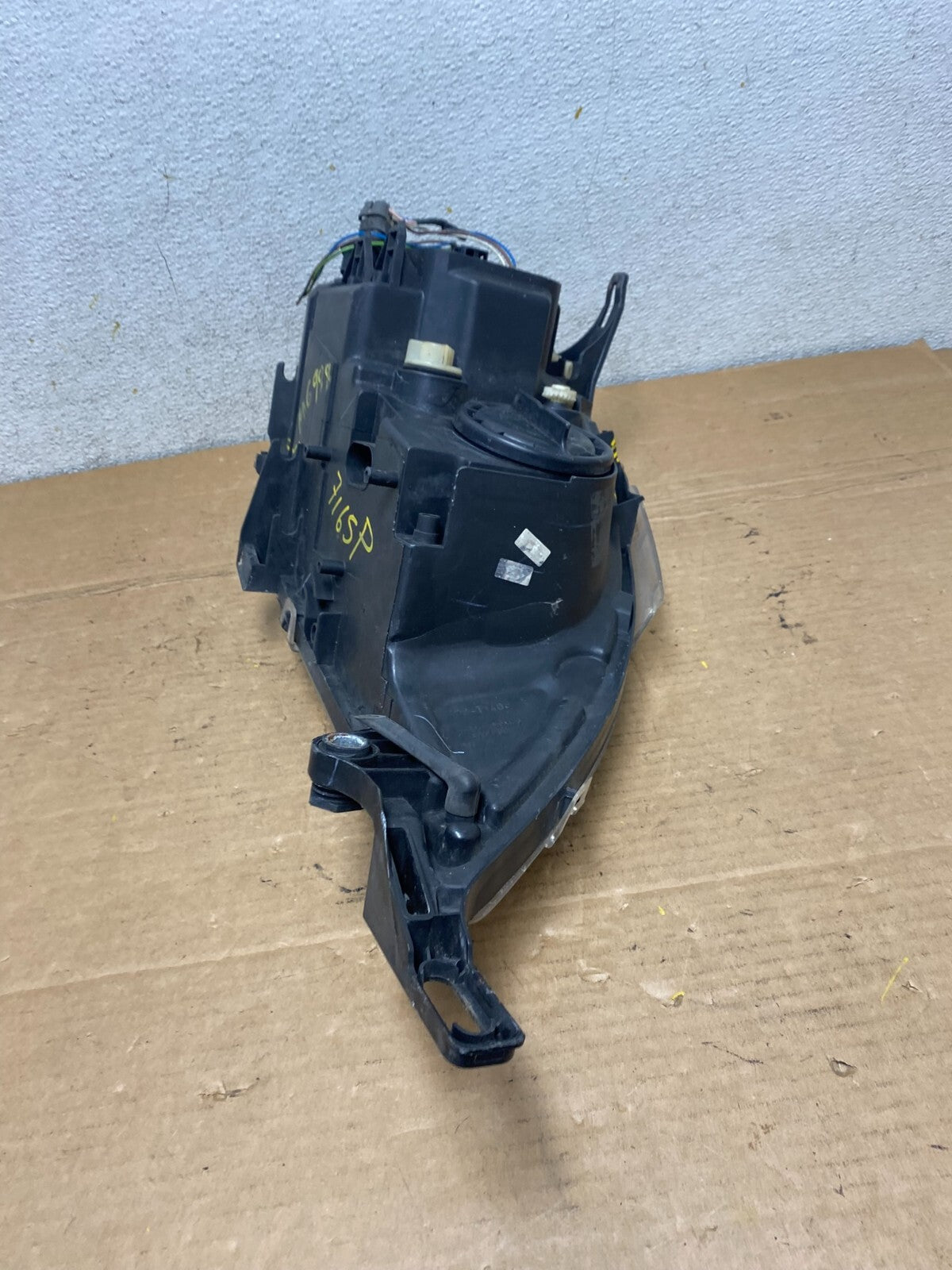 2002 - 2005 Mercedes ML ML350 ML500 Left Driver LH  Halogen Headlight M6988 DW13