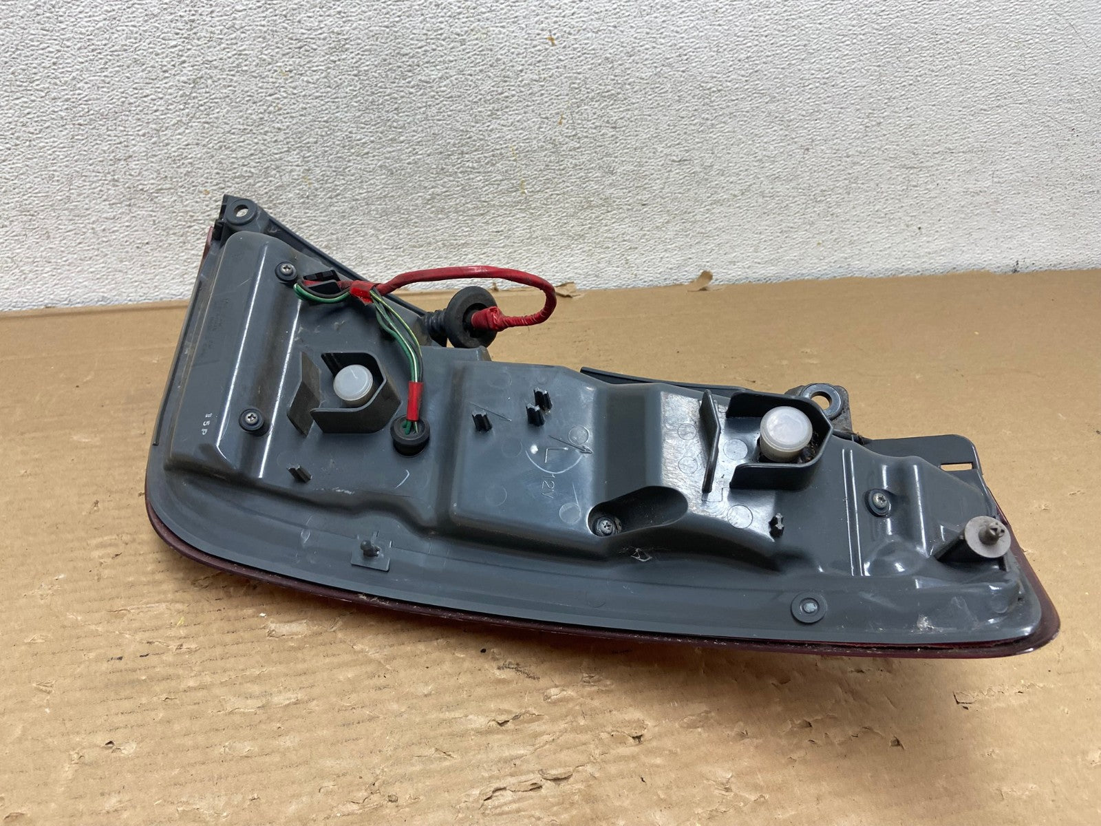 2006 2007 Nissan Murano Left Driver LH Side Tail Light AG9279 LK5